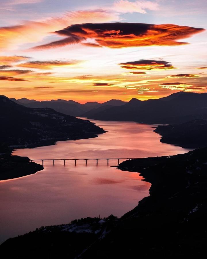 Le Cocon De L'Epiclea, Chorges, Entre Lac Et Montagnes Εξωτερικό φωτογραφία
